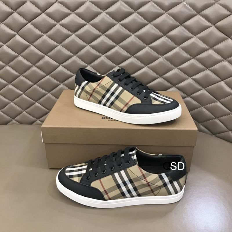 Burberry Men's Shoes 334